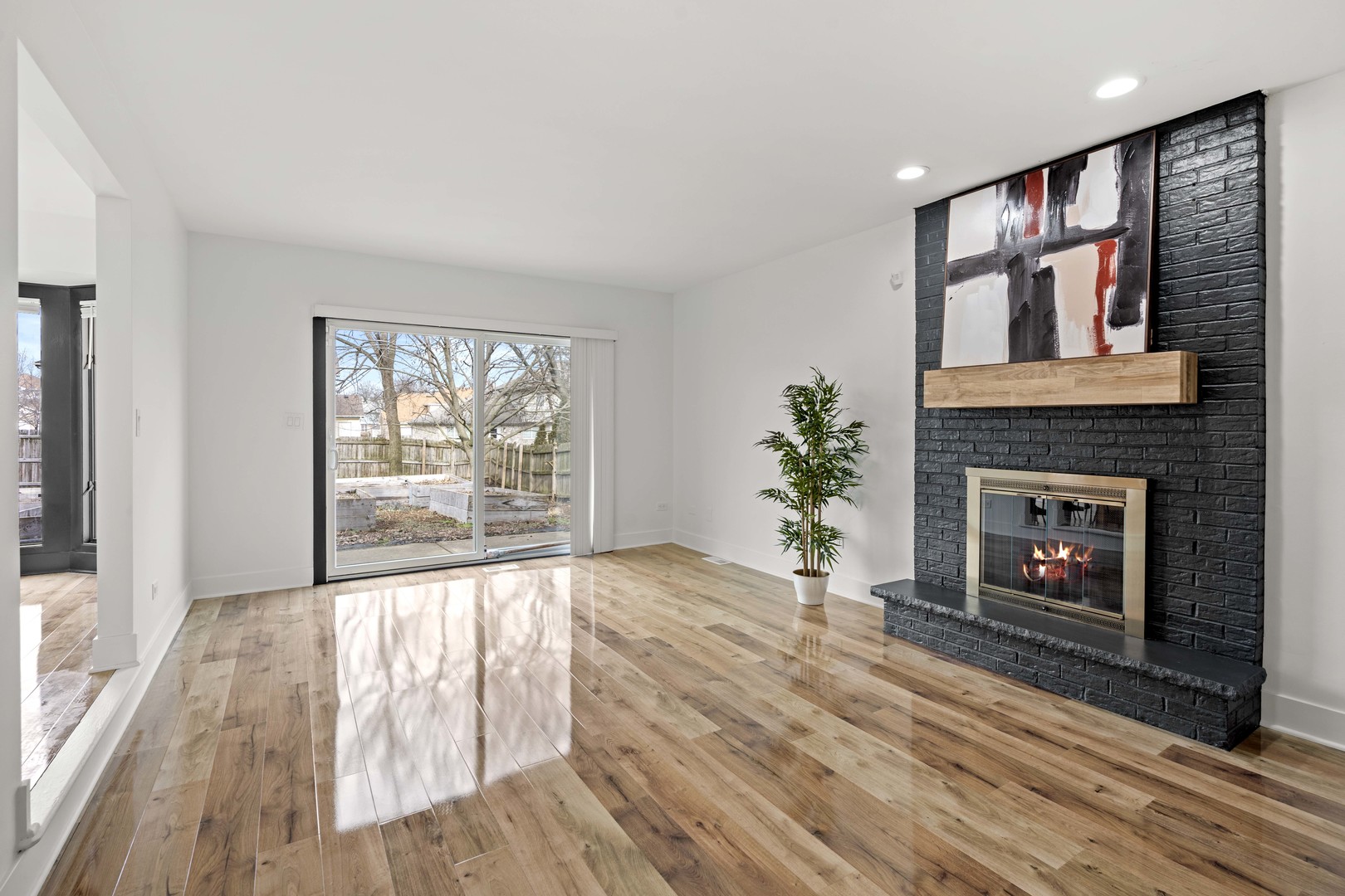 3028 Fresno Lane