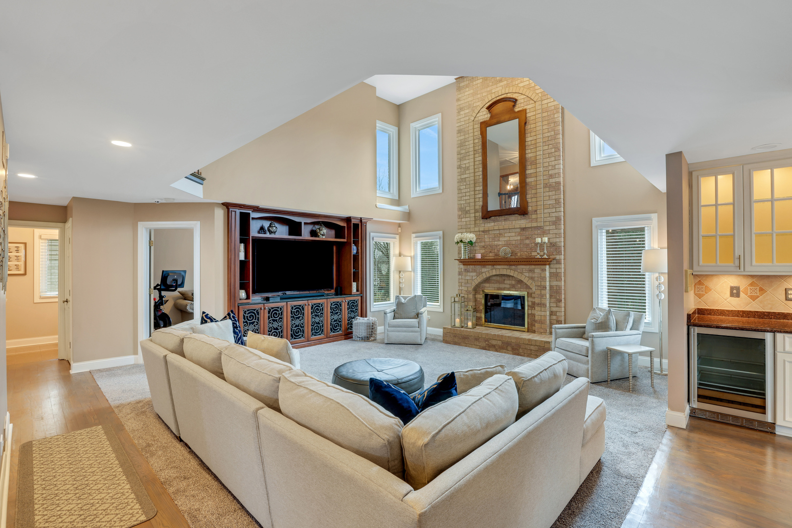 12040 Flint Drive