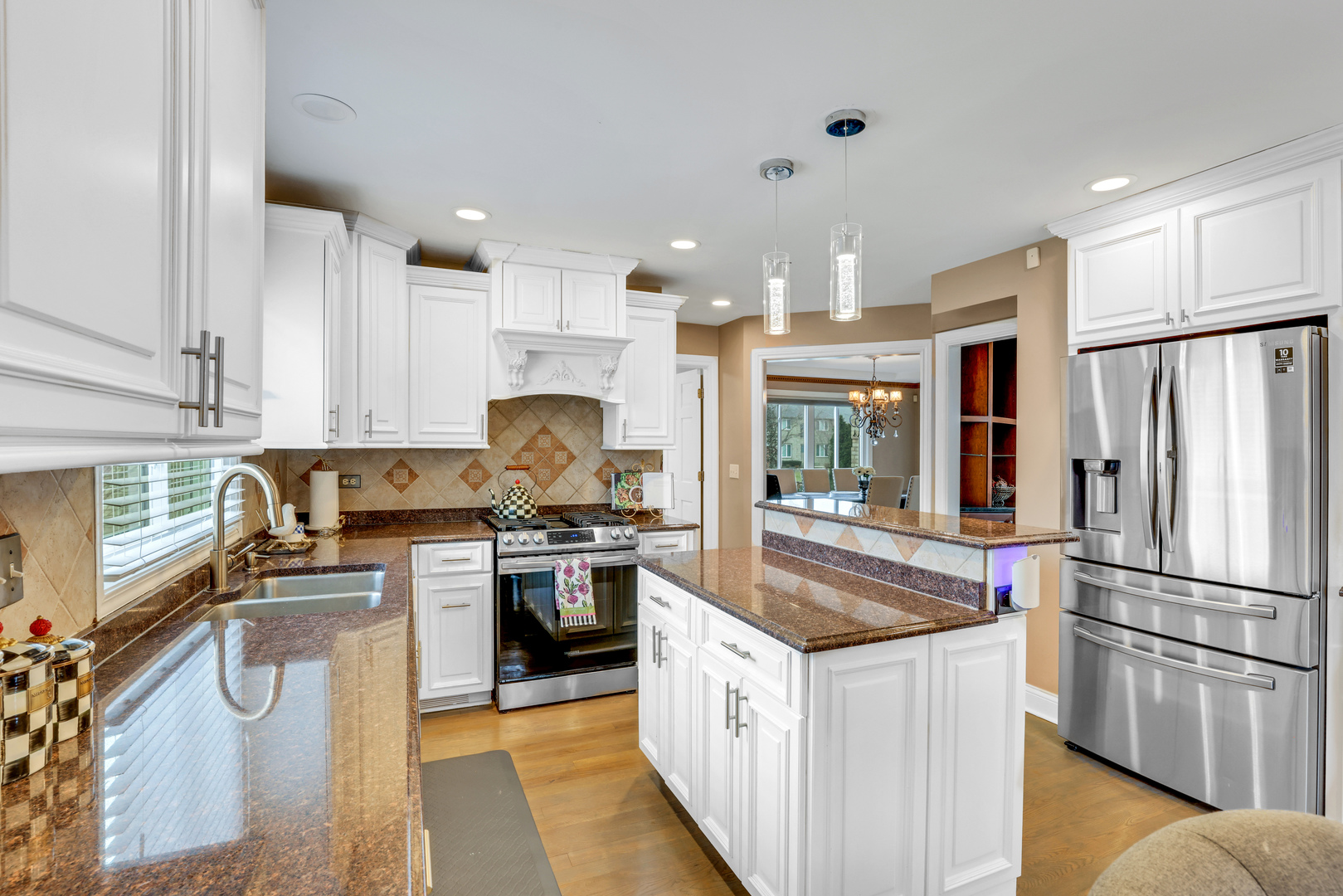 12040 Flint Drive