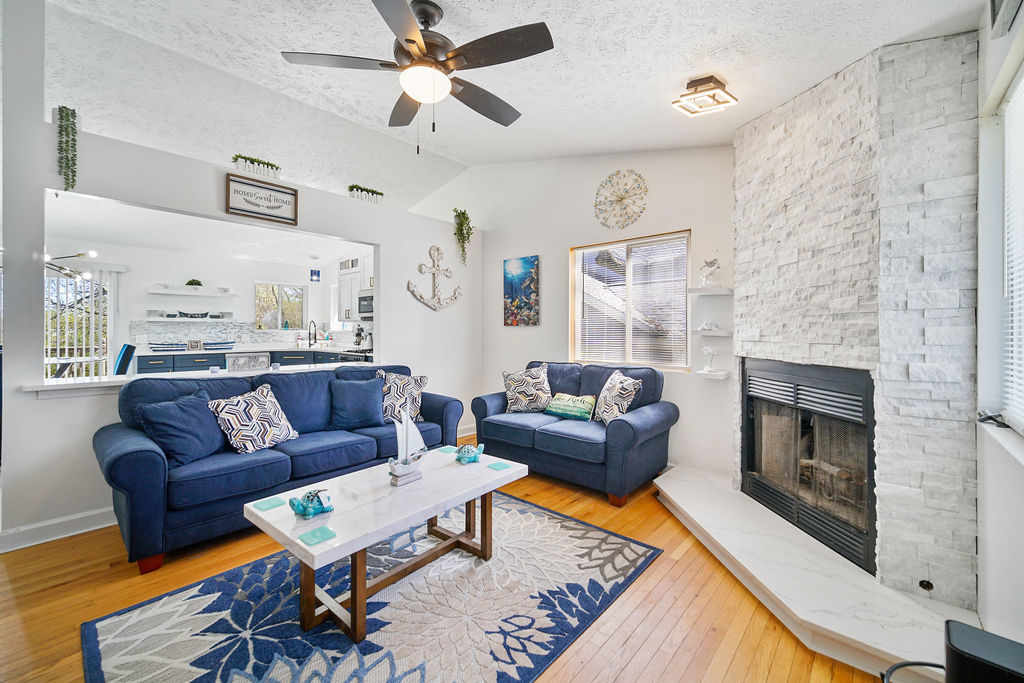 2511 SE Candlewick Drive