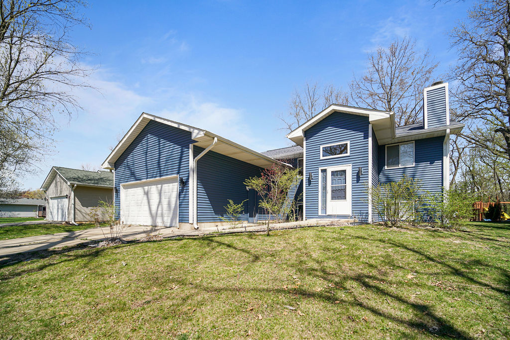 2511 SE Candlewick Drive