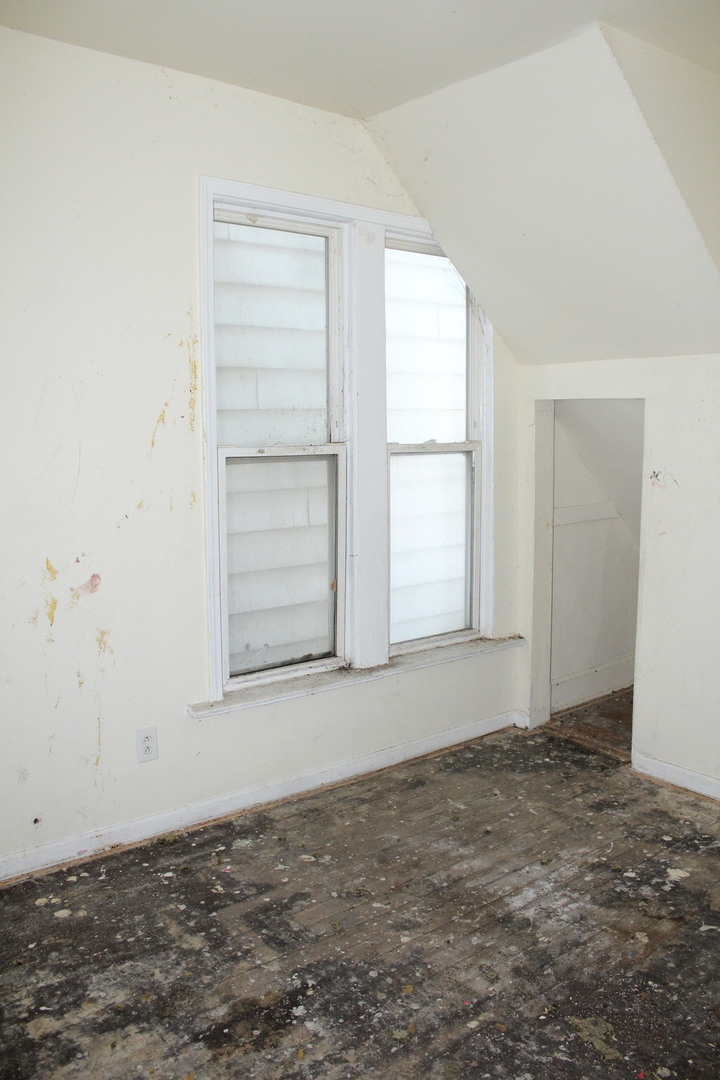 47 E 100th Street