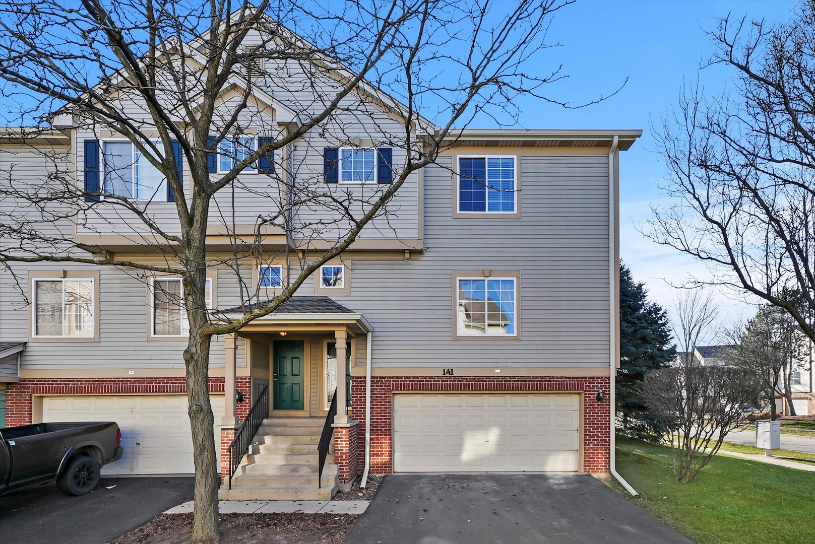 141 Monarch Drive Unit: 805