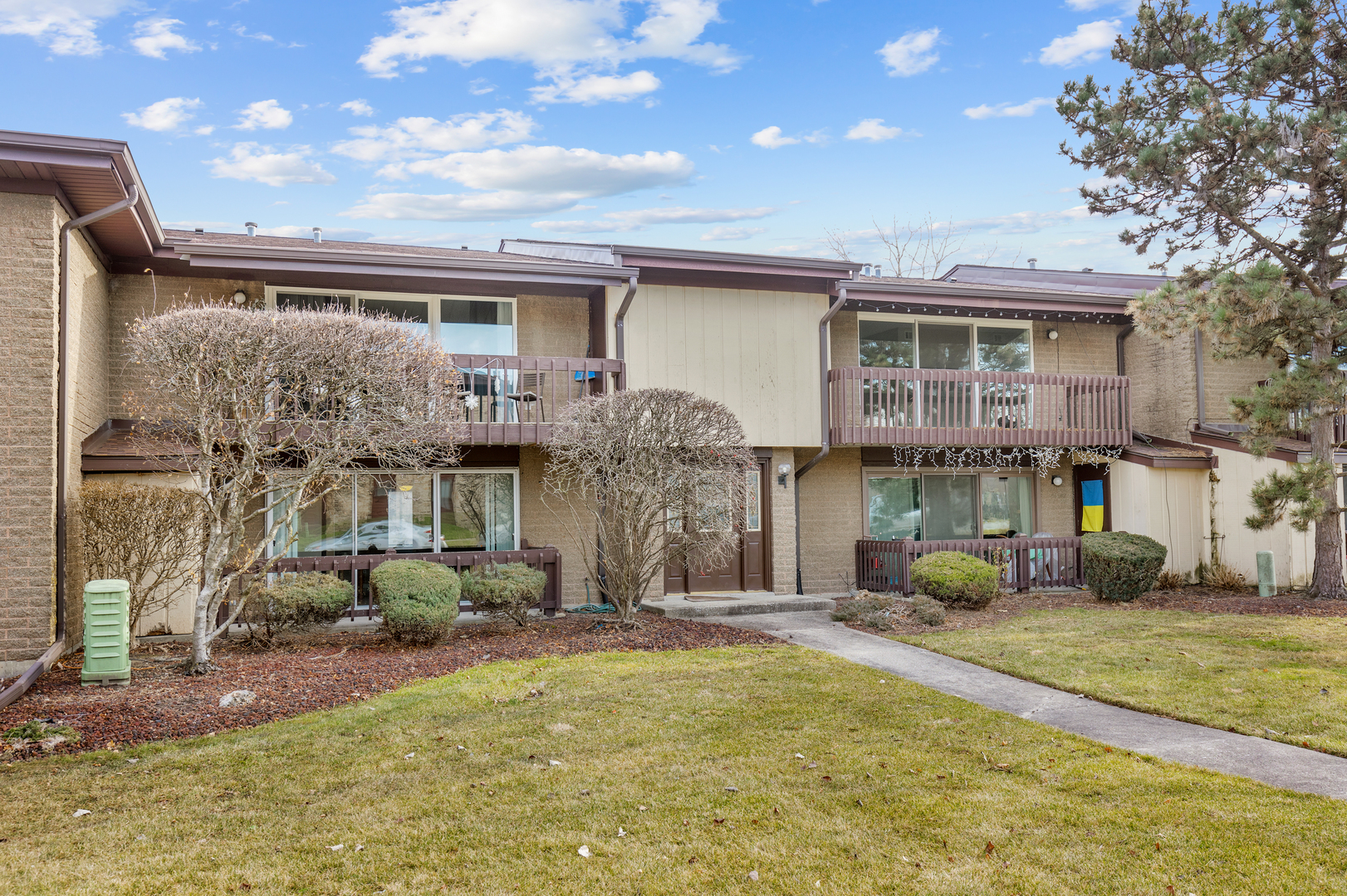 15833 ORLAN BROOK Drive Unit: 11