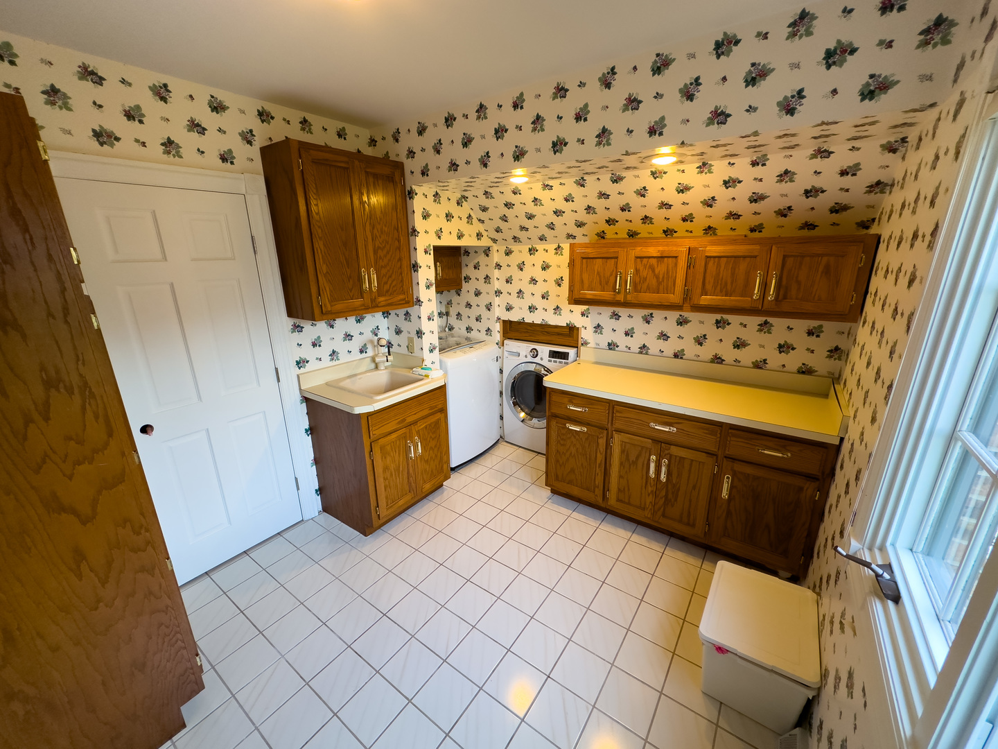 27 Clarington Way