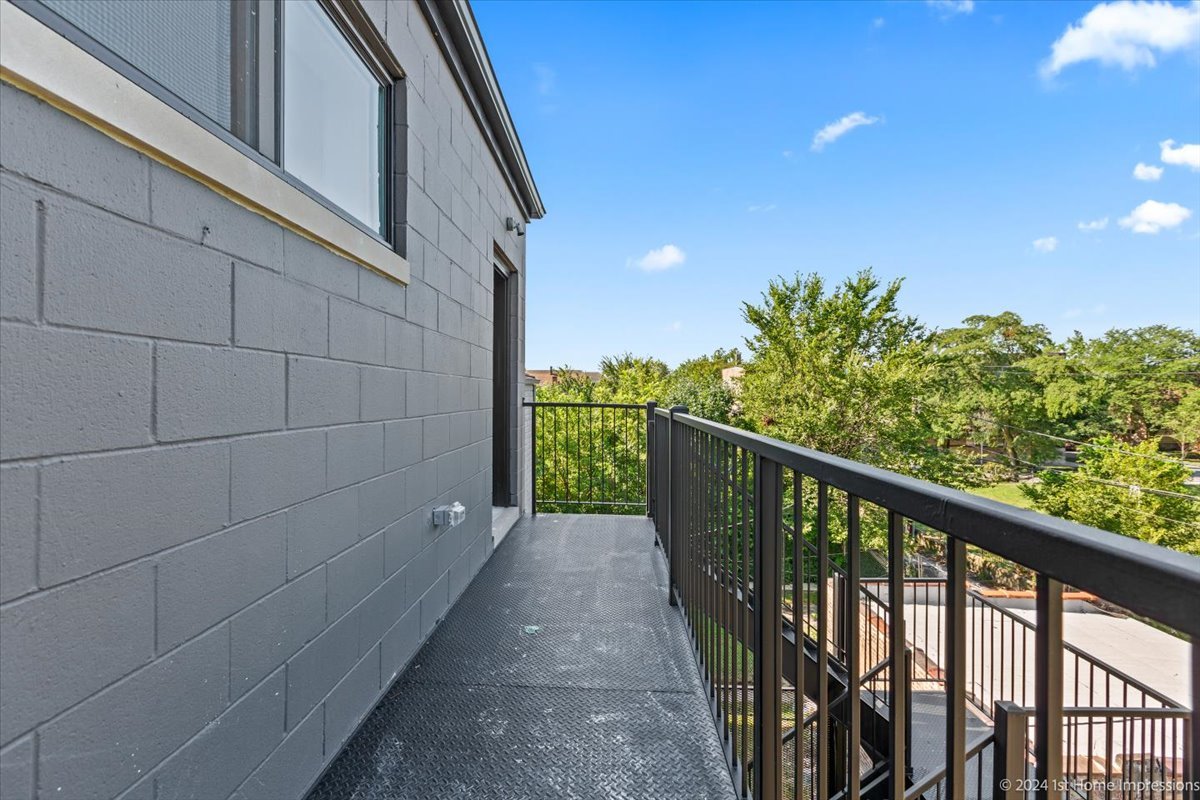 6546 S Drexel Avenue