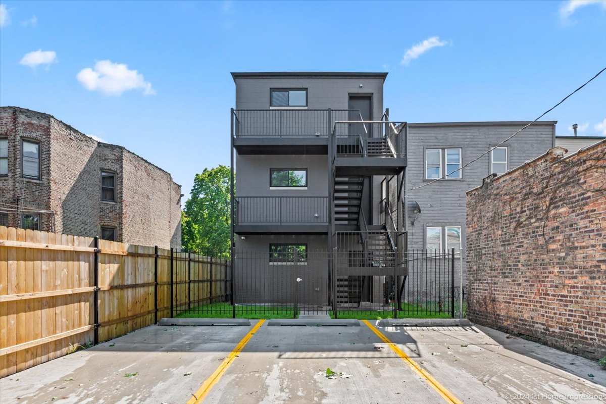 6546 S Drexel Avenue