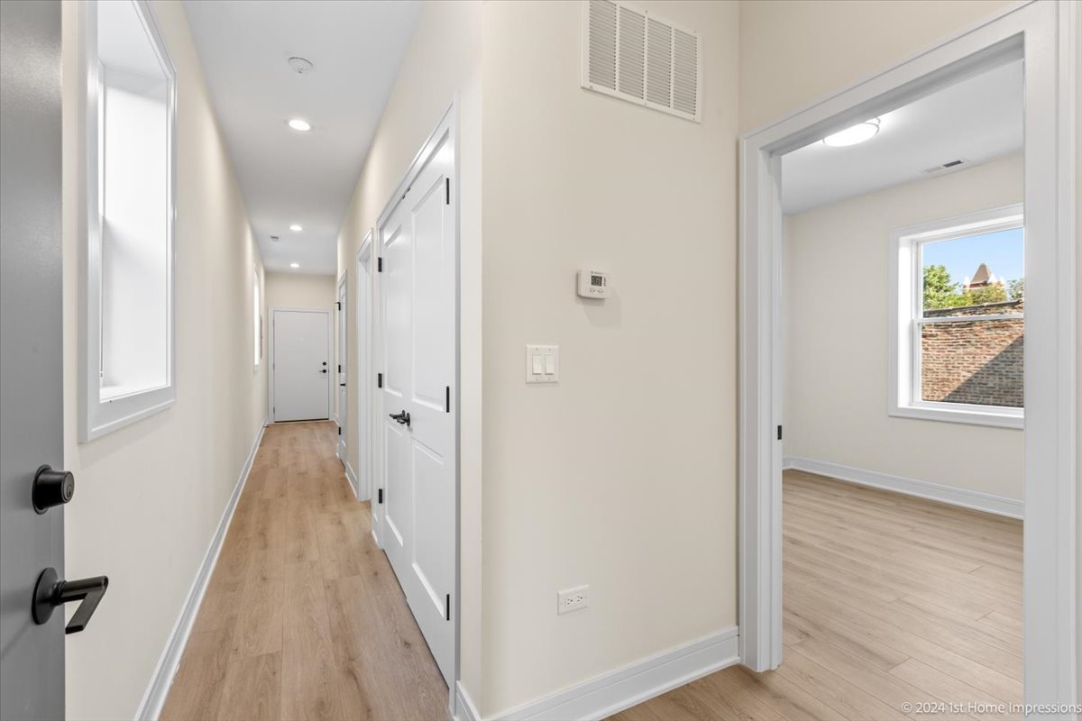 6546 S Drexel Avenue