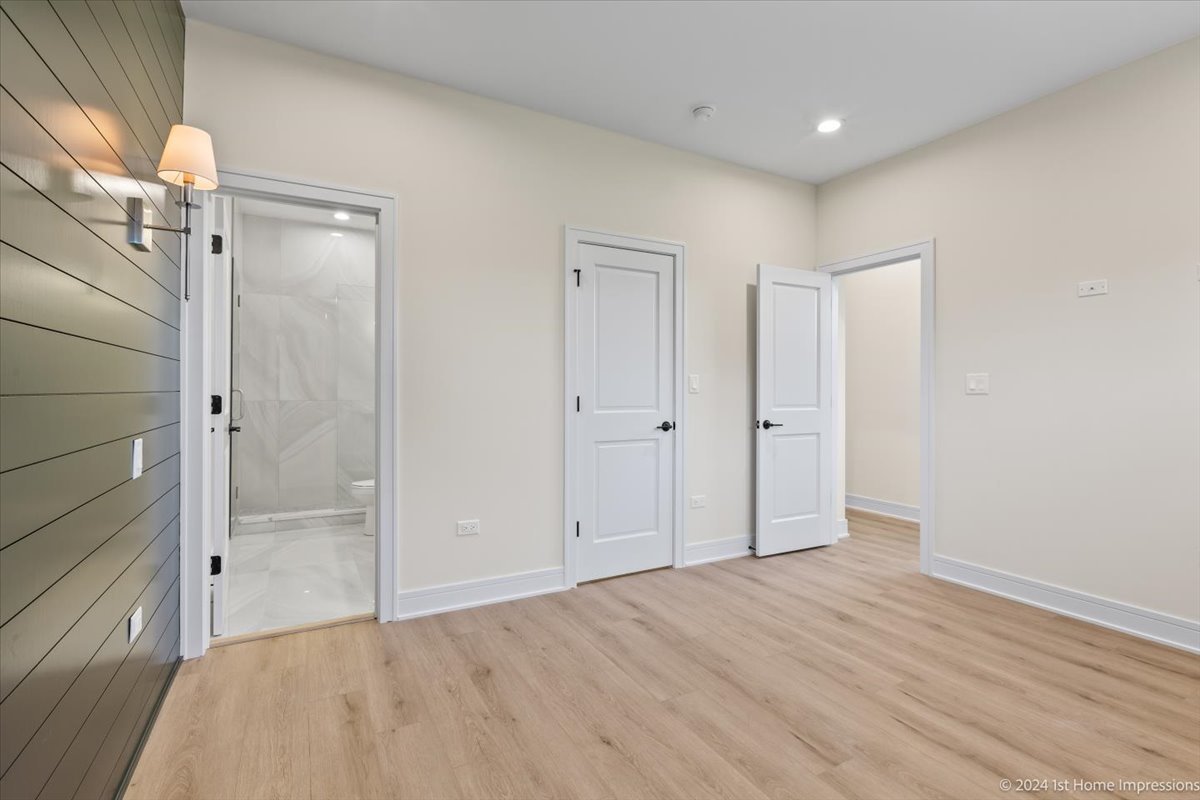 6546 S Drexel Avenue