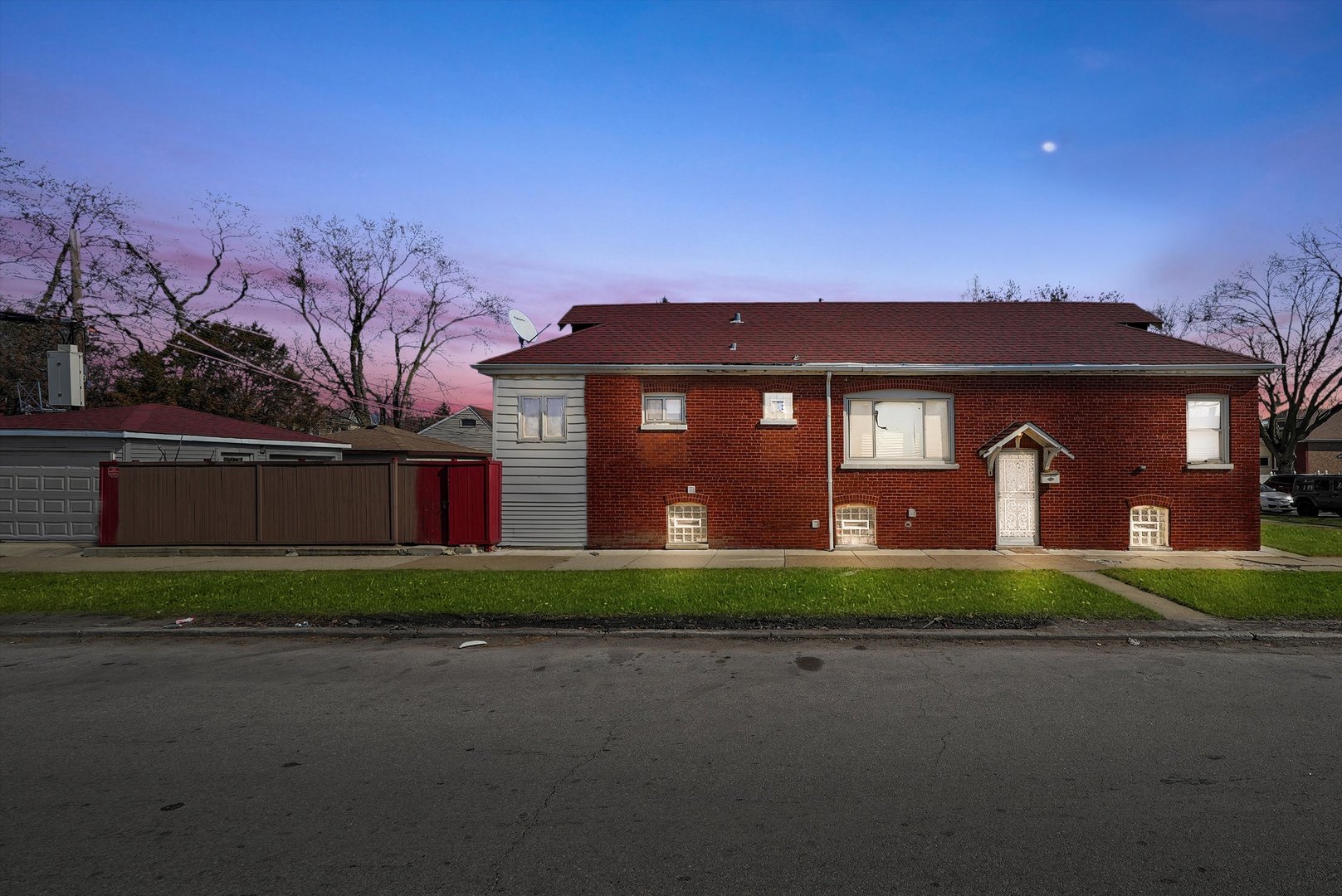 3656 W 65th Street