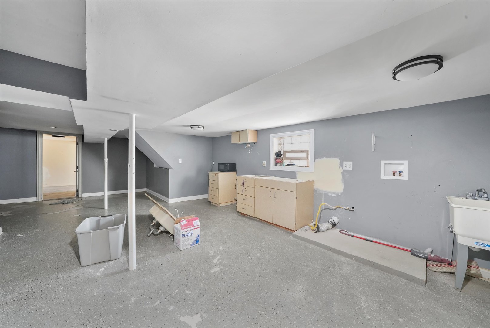 3656 W 65th Street
