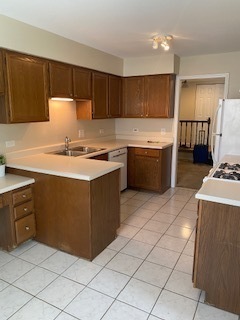 182 BROOK Lane Unit: 182
