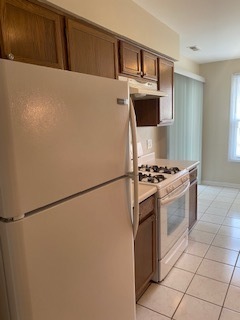 182 BROOK Lane Unit: 182