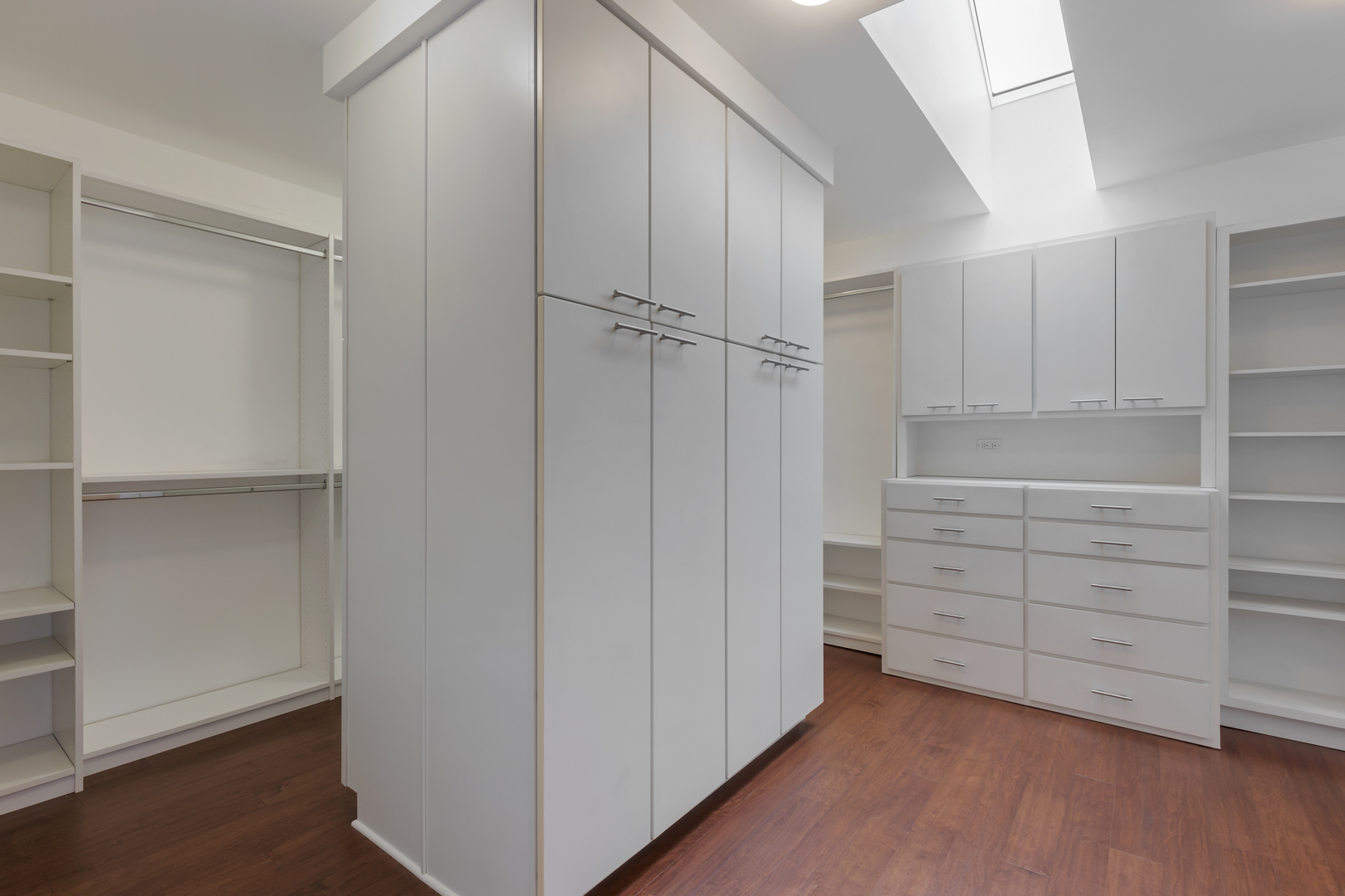 1002 S Butternut Circle