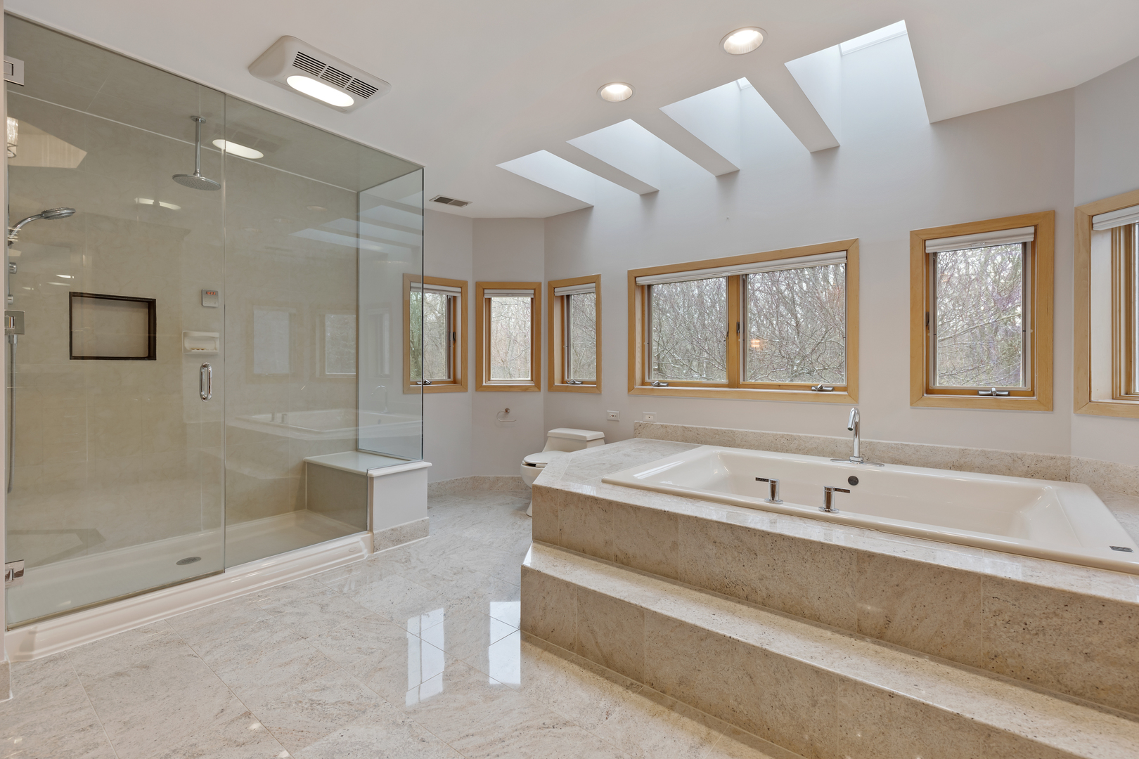 1002 S Butternut Circle