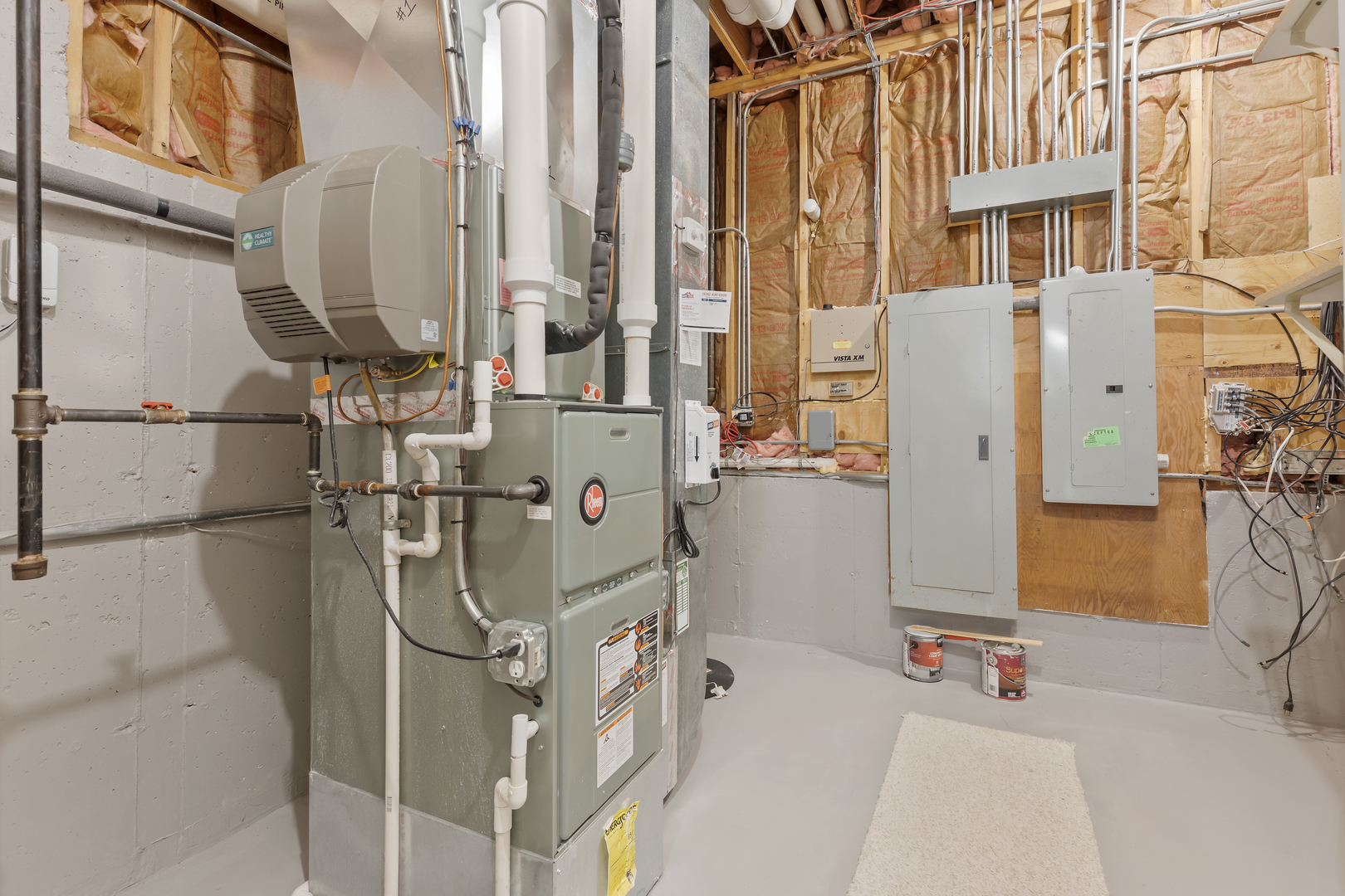 1002 S Butternut Circle