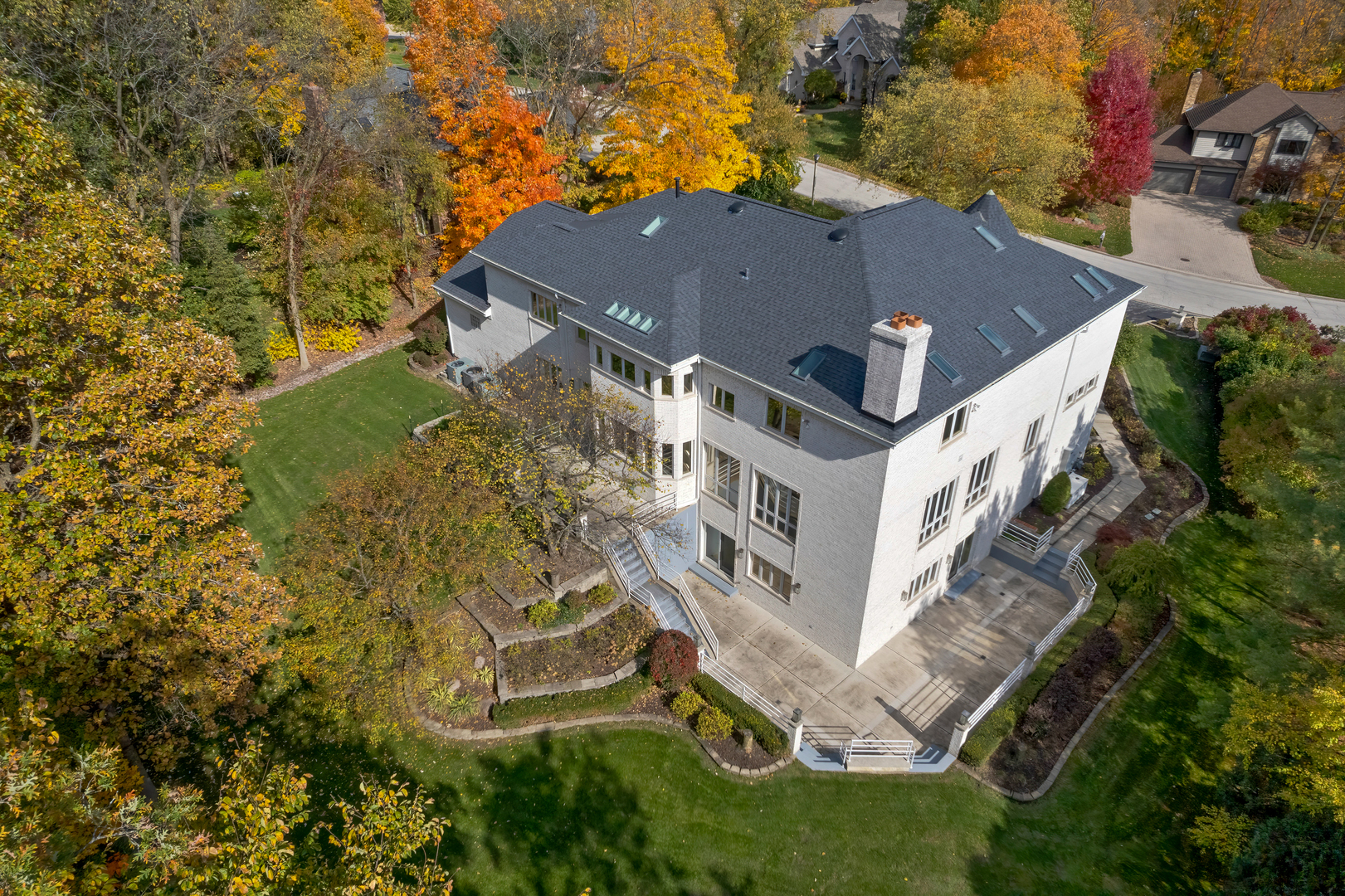 1002 S Butternut Circle