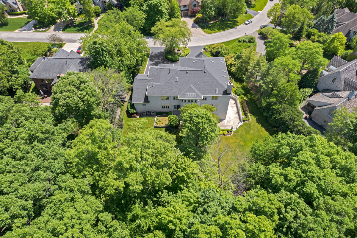 1002 S Butternut Circle