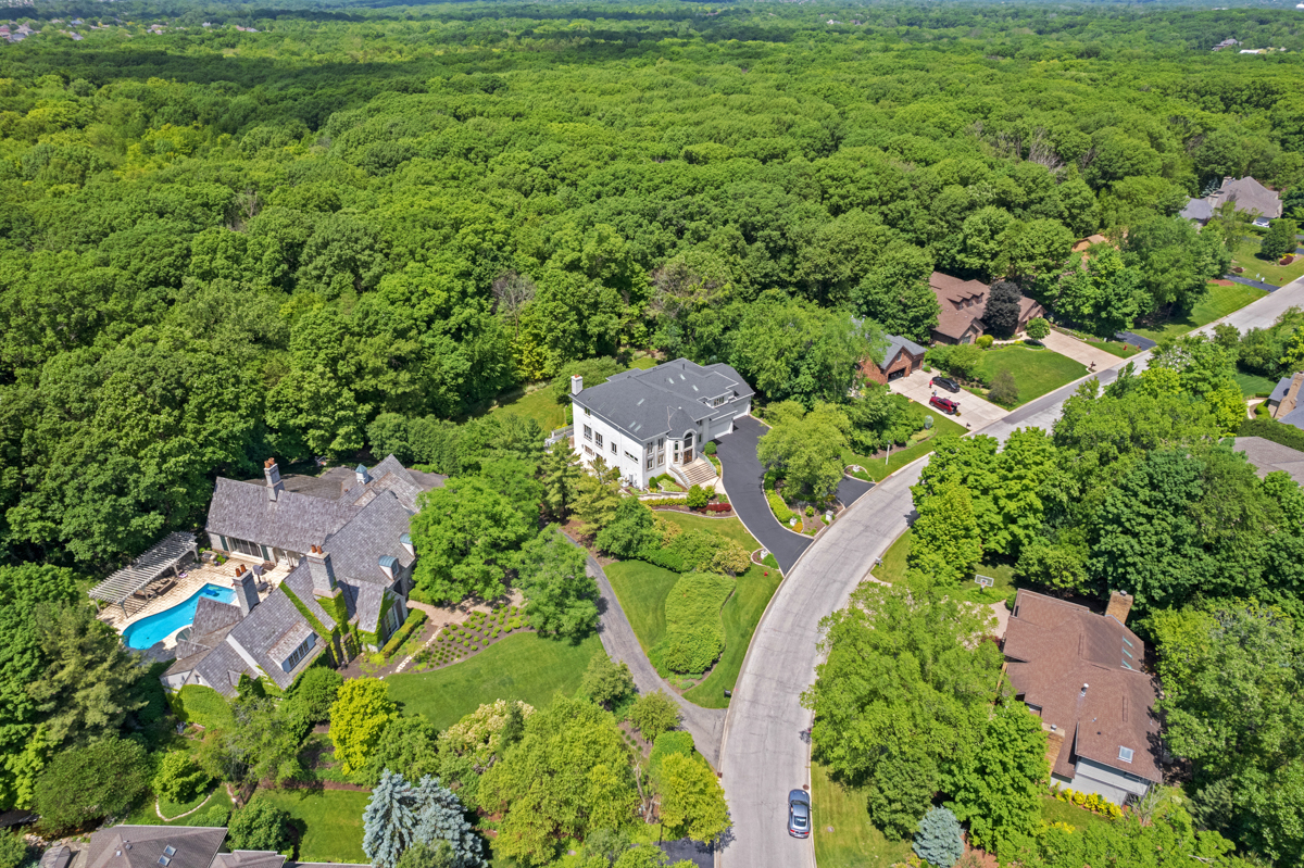 1002 S Butternut Circle