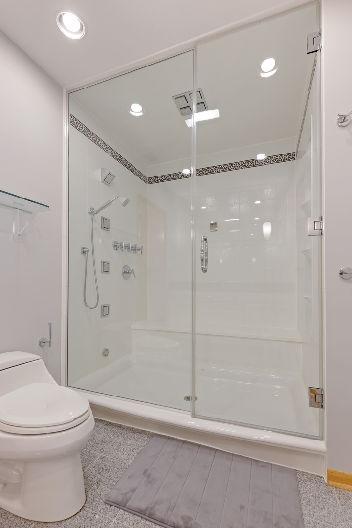 1002 S Butternut Circle