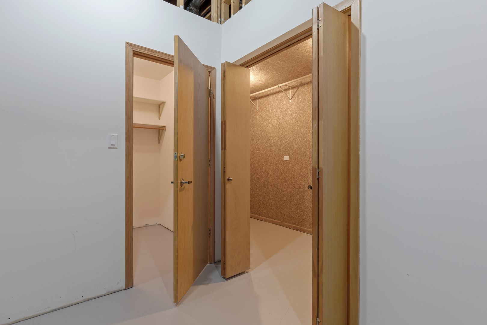 1002 S Butternut Circle