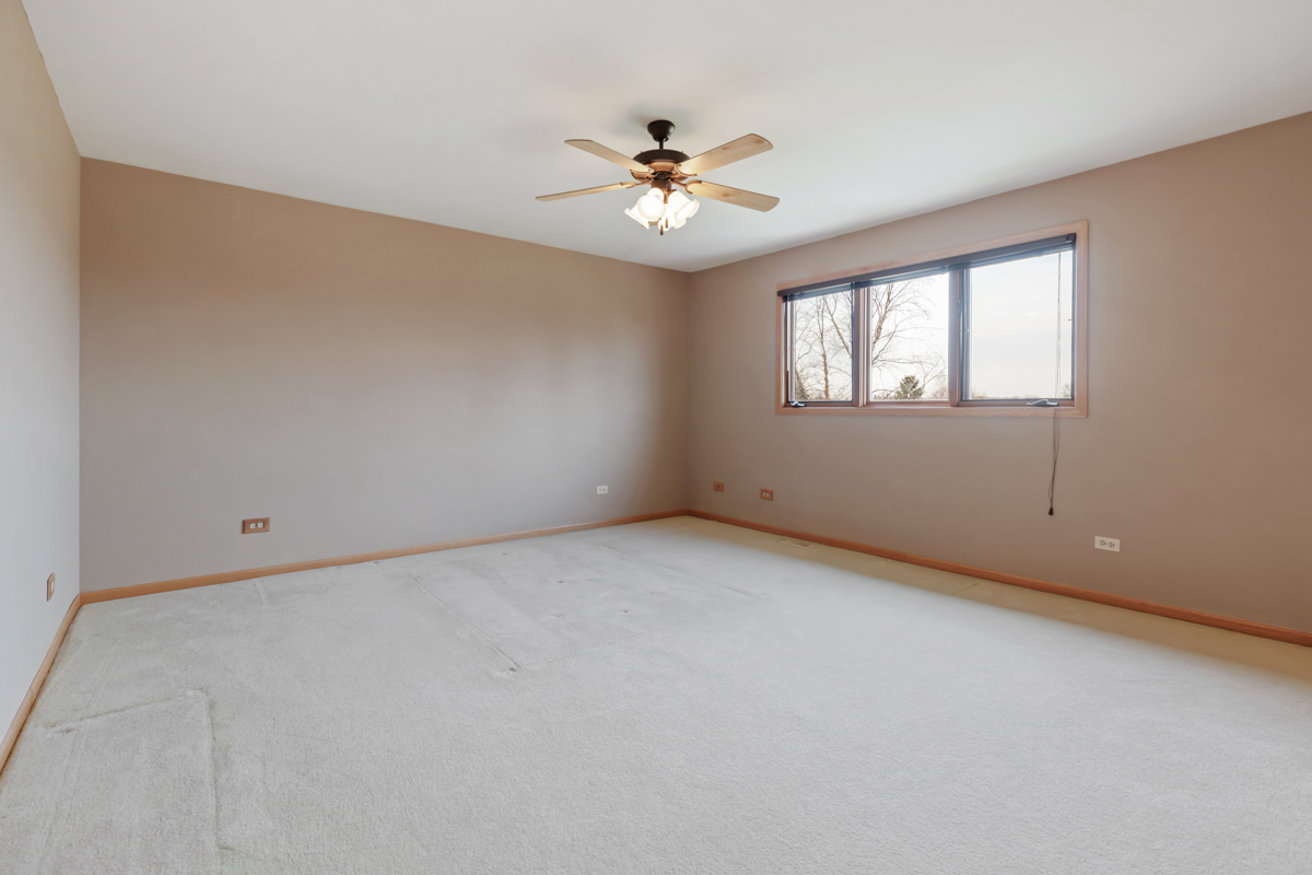 19332 Mansfield Lane