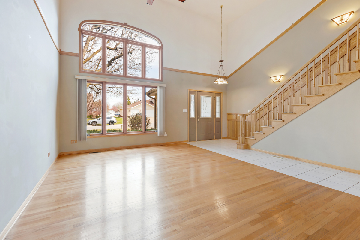 19332 Mansfield Lane