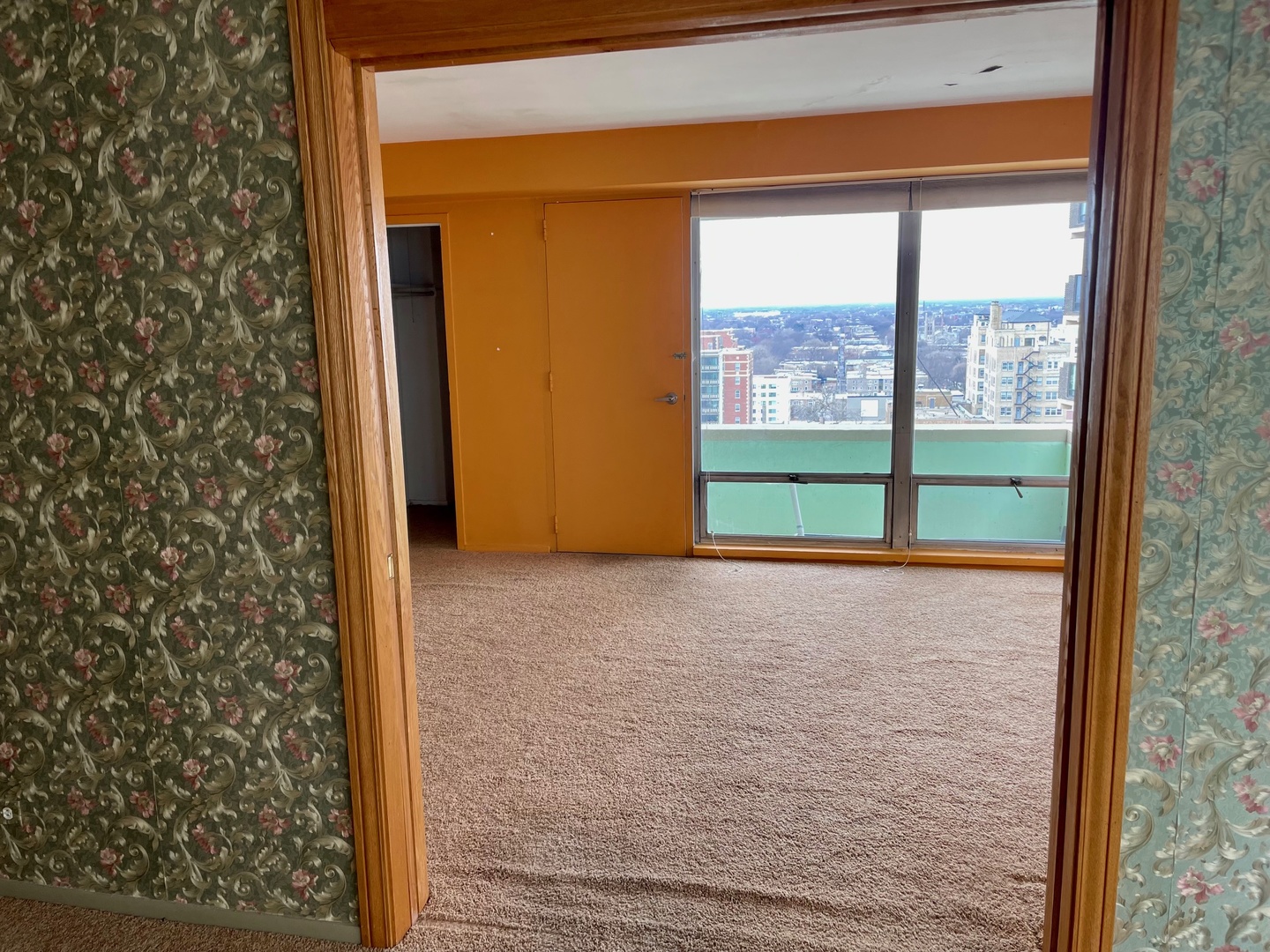 6157 N SHERIDAN Road Unit: 19A