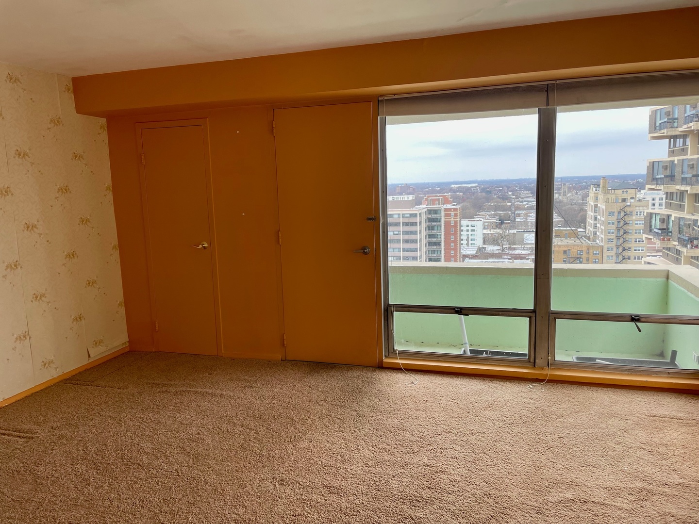 6157 N SHERIDAN Road Unit: 19A