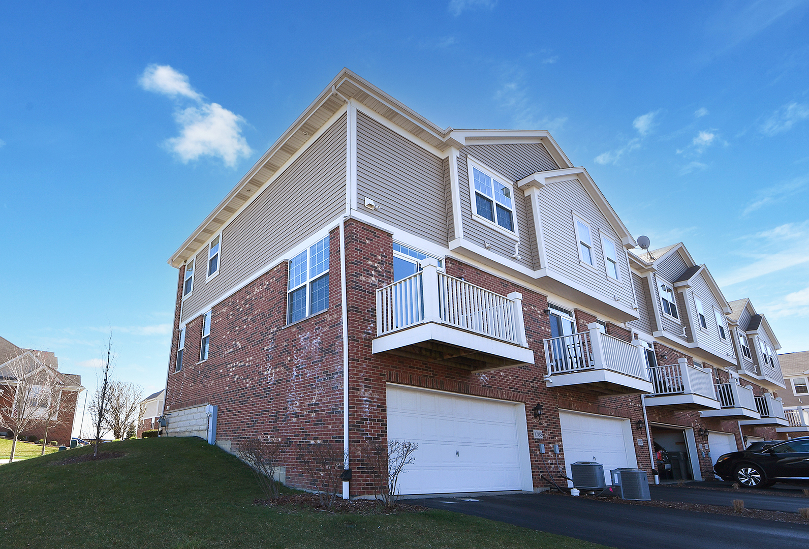 10588 W 154th Place
