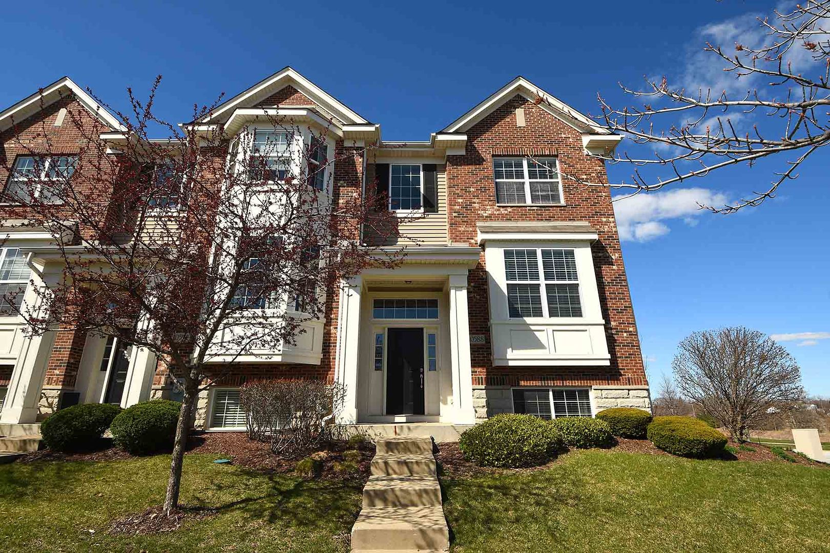 10588 W 154th Place