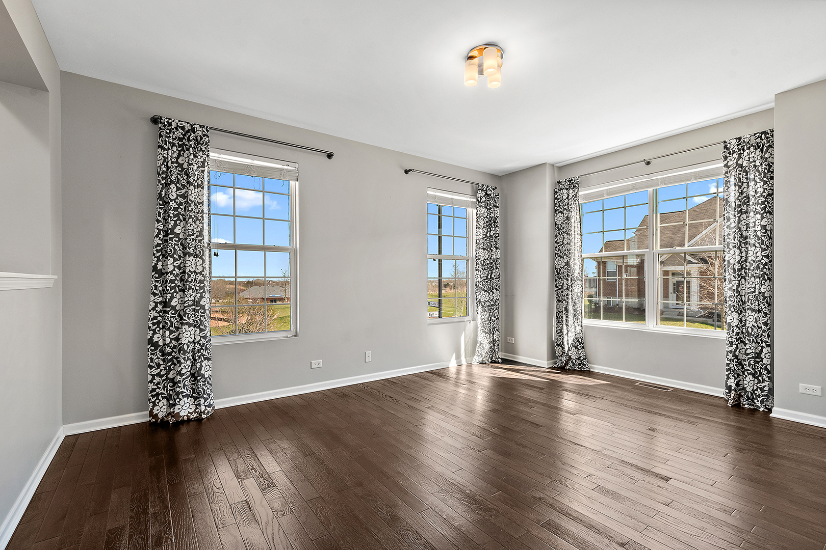10588 W 154th Place