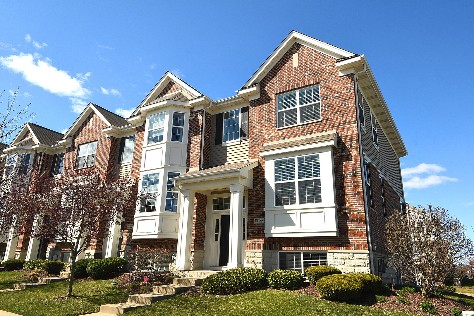 10588 W 154th Place