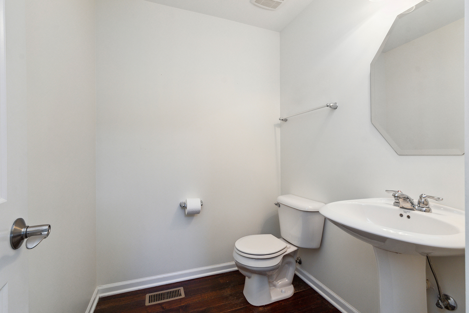 10588 W 154th Place