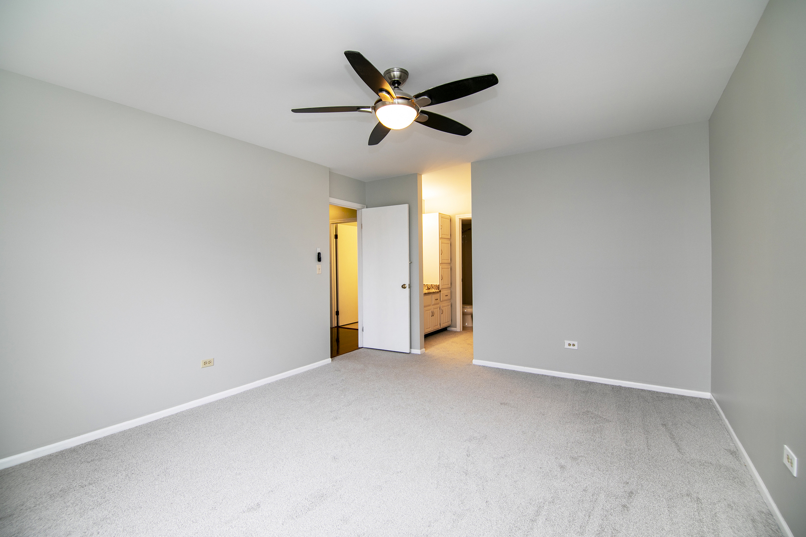 242 Stanhope Drive Unit: D