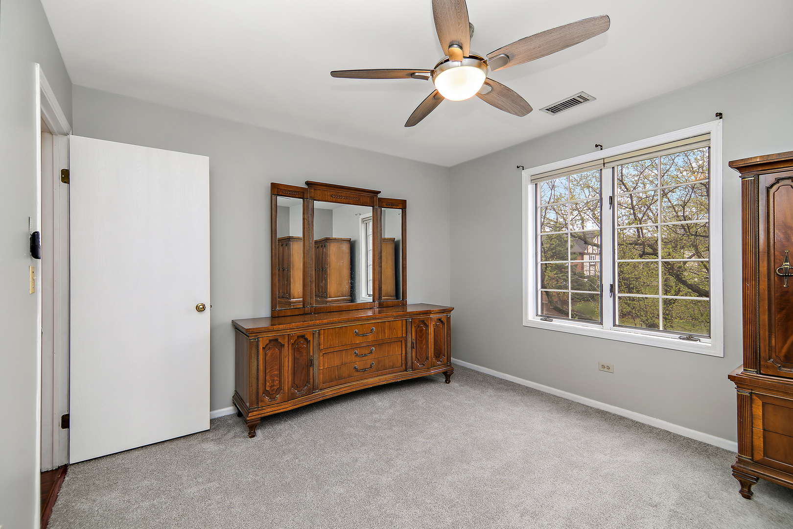 242 Stanhope Drive Unit: D