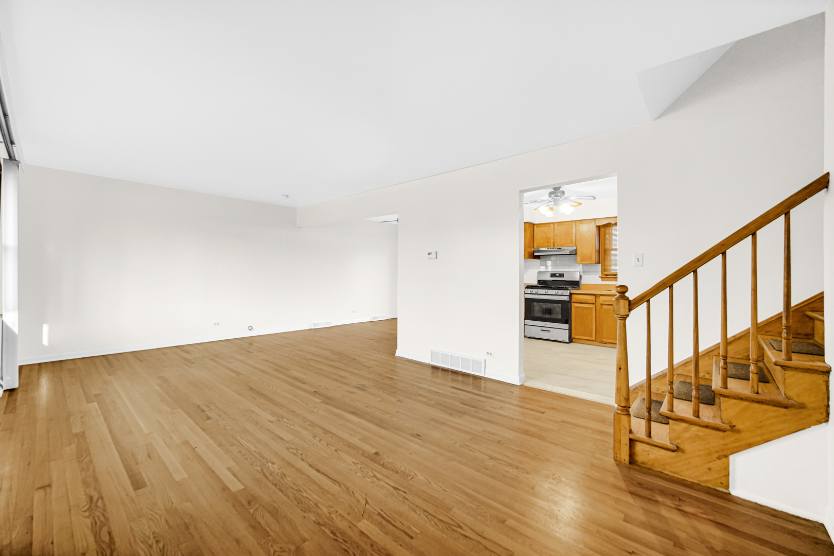 4908 W 85th Place