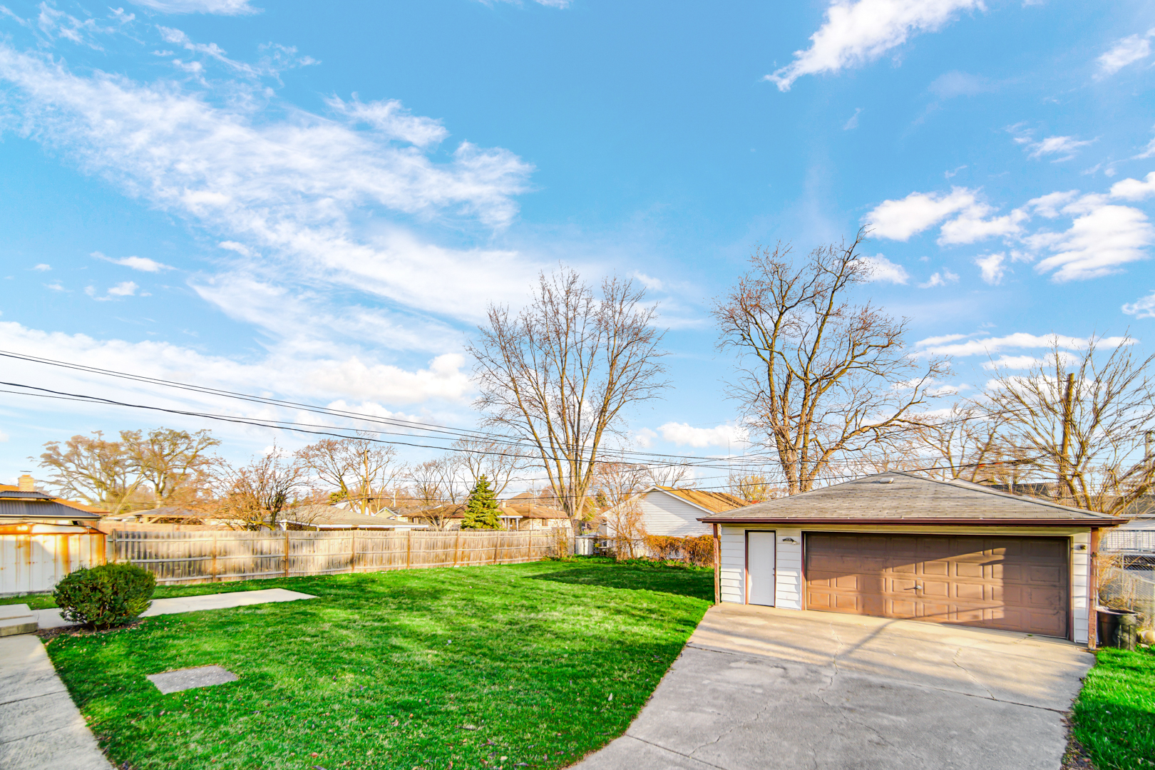 4908 W 85th Place