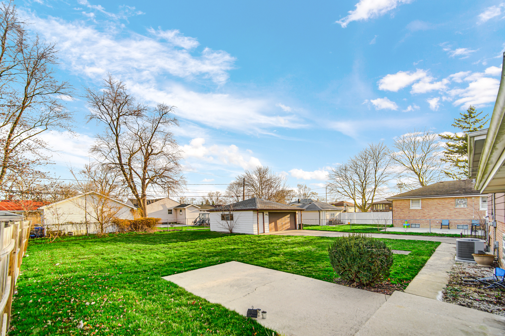 4908 W 85th Place