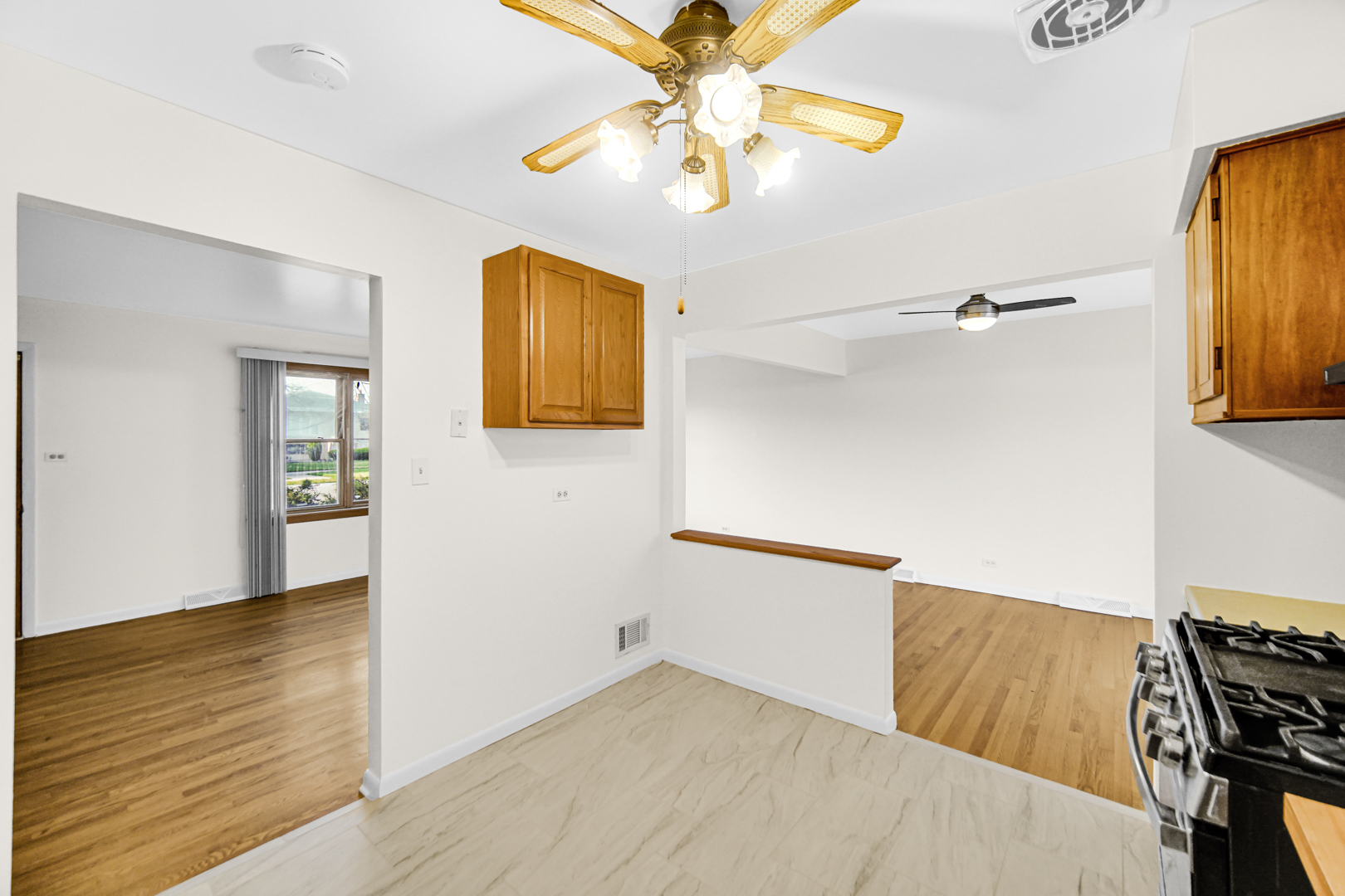 4908 W 85th Place