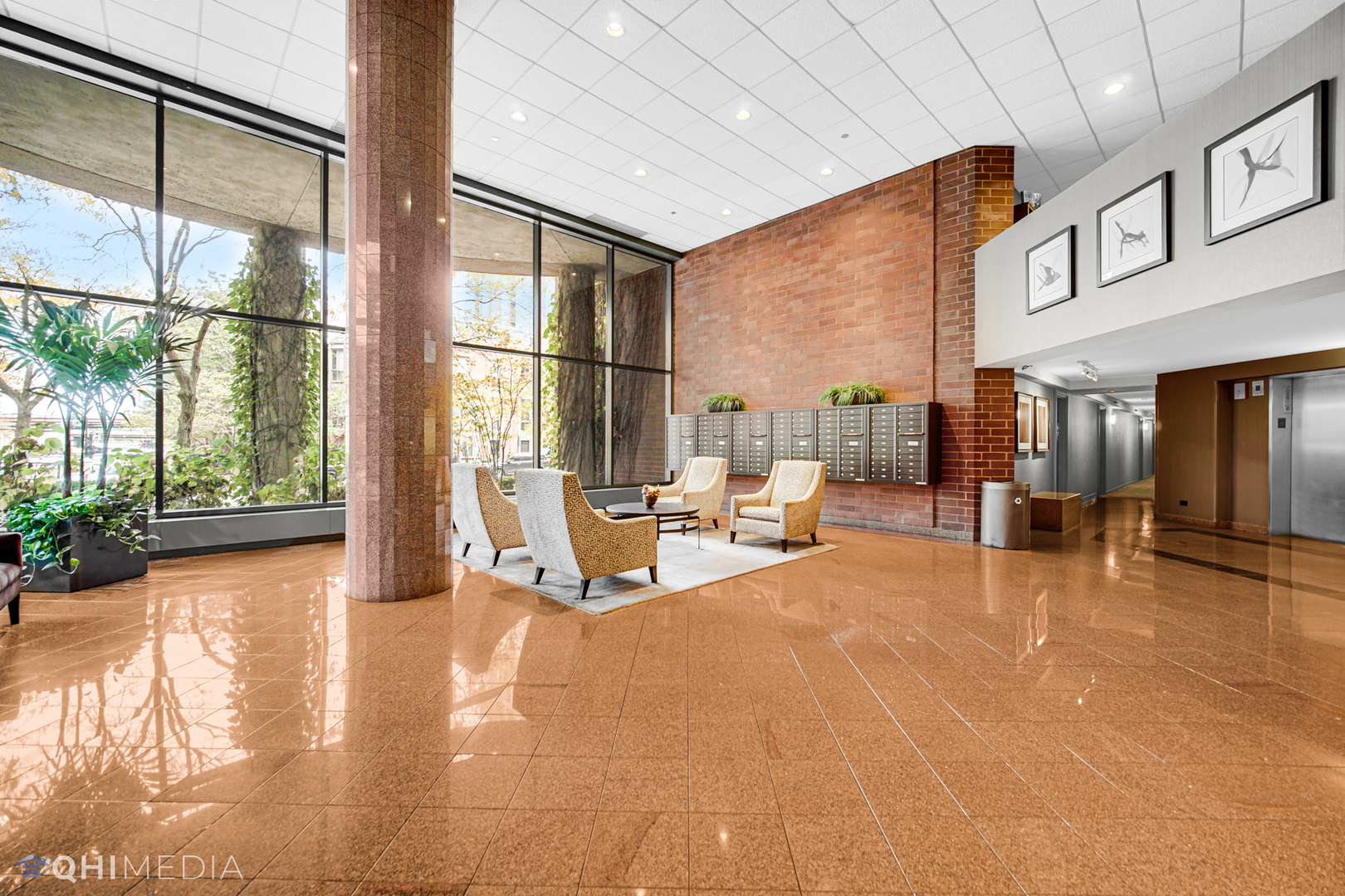 440 N Mcclurg Court Unit: 702