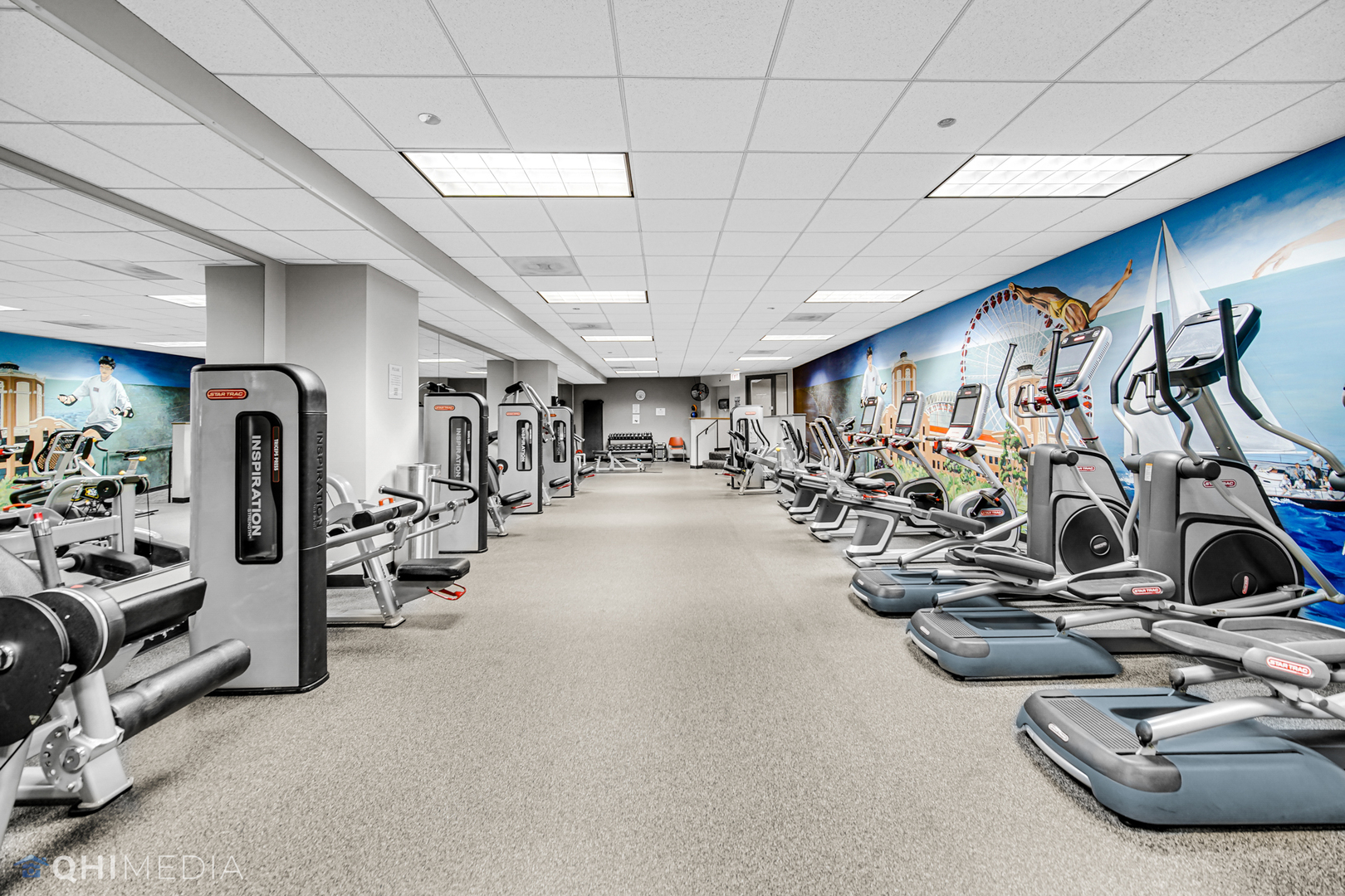 440 N Mcclurg Court Unit: 702