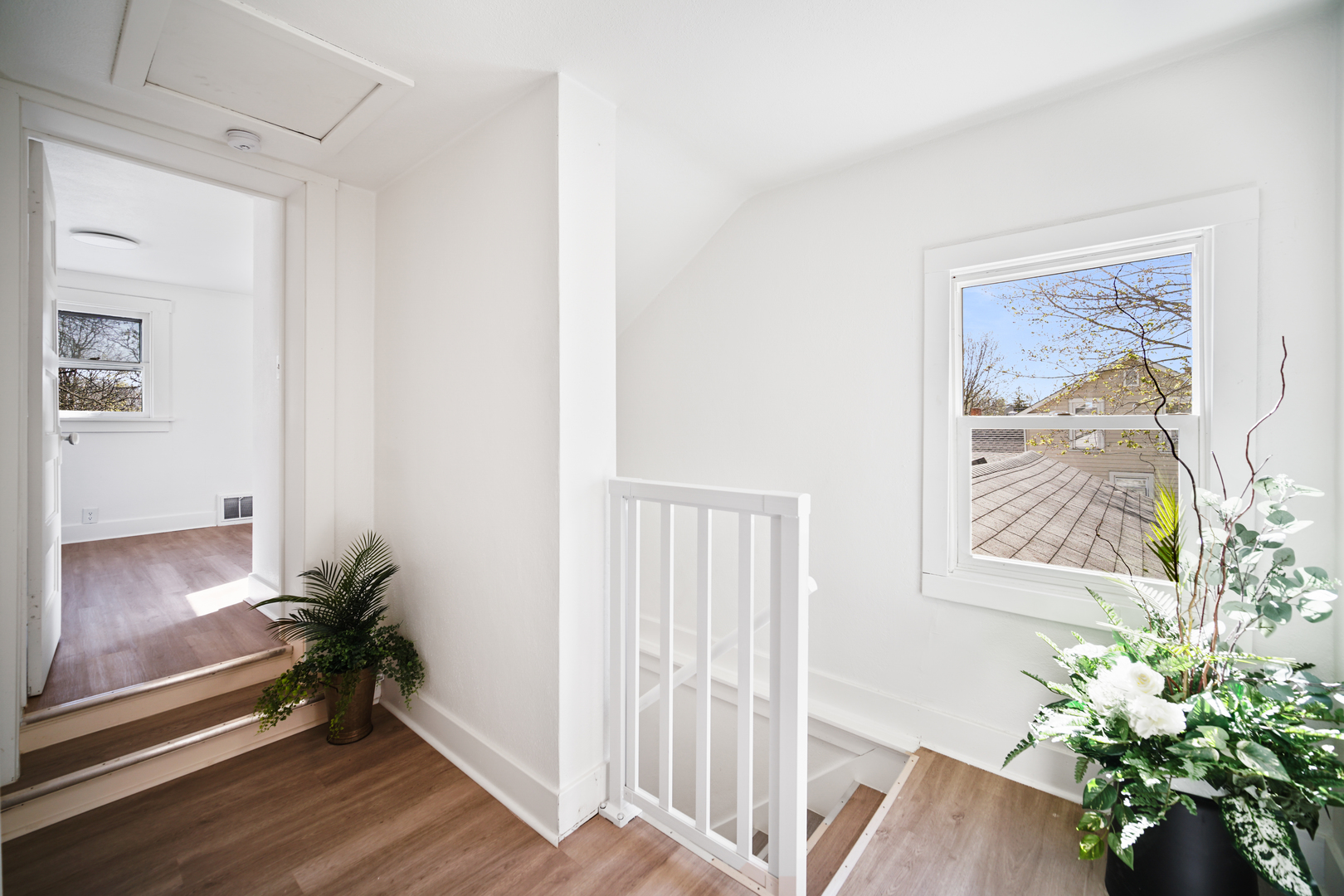 309 W Center Street