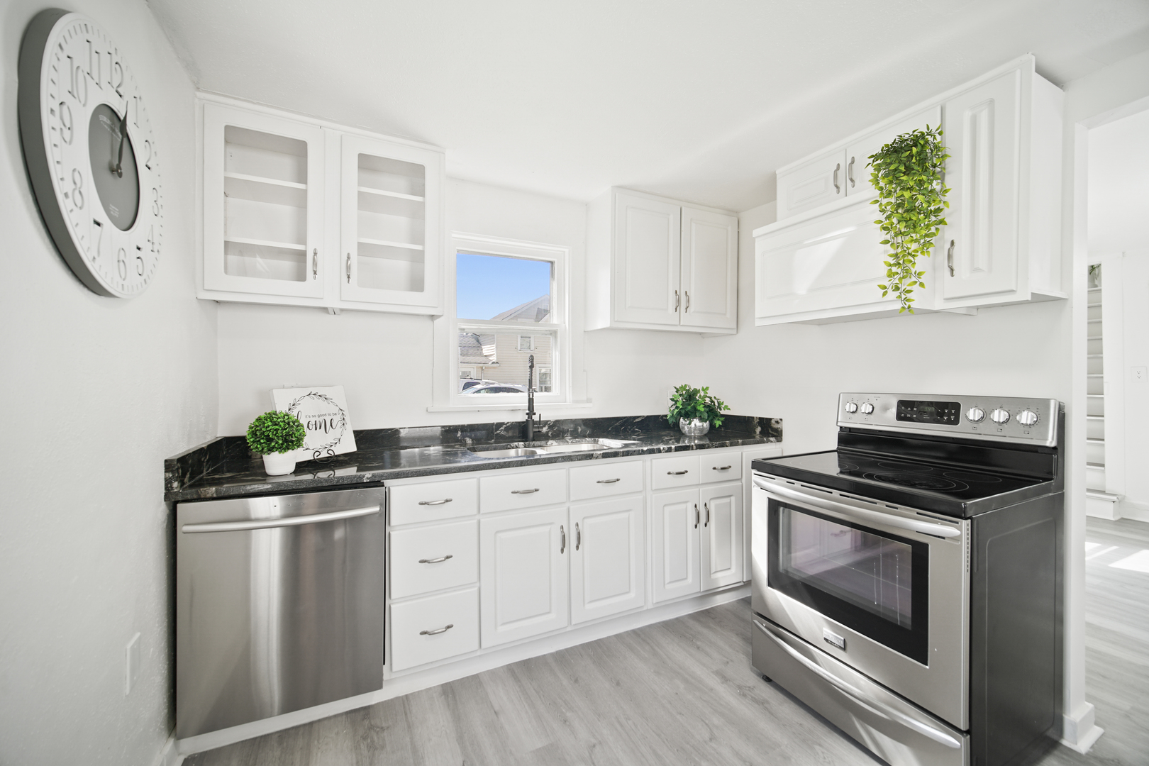 309 W Center Street