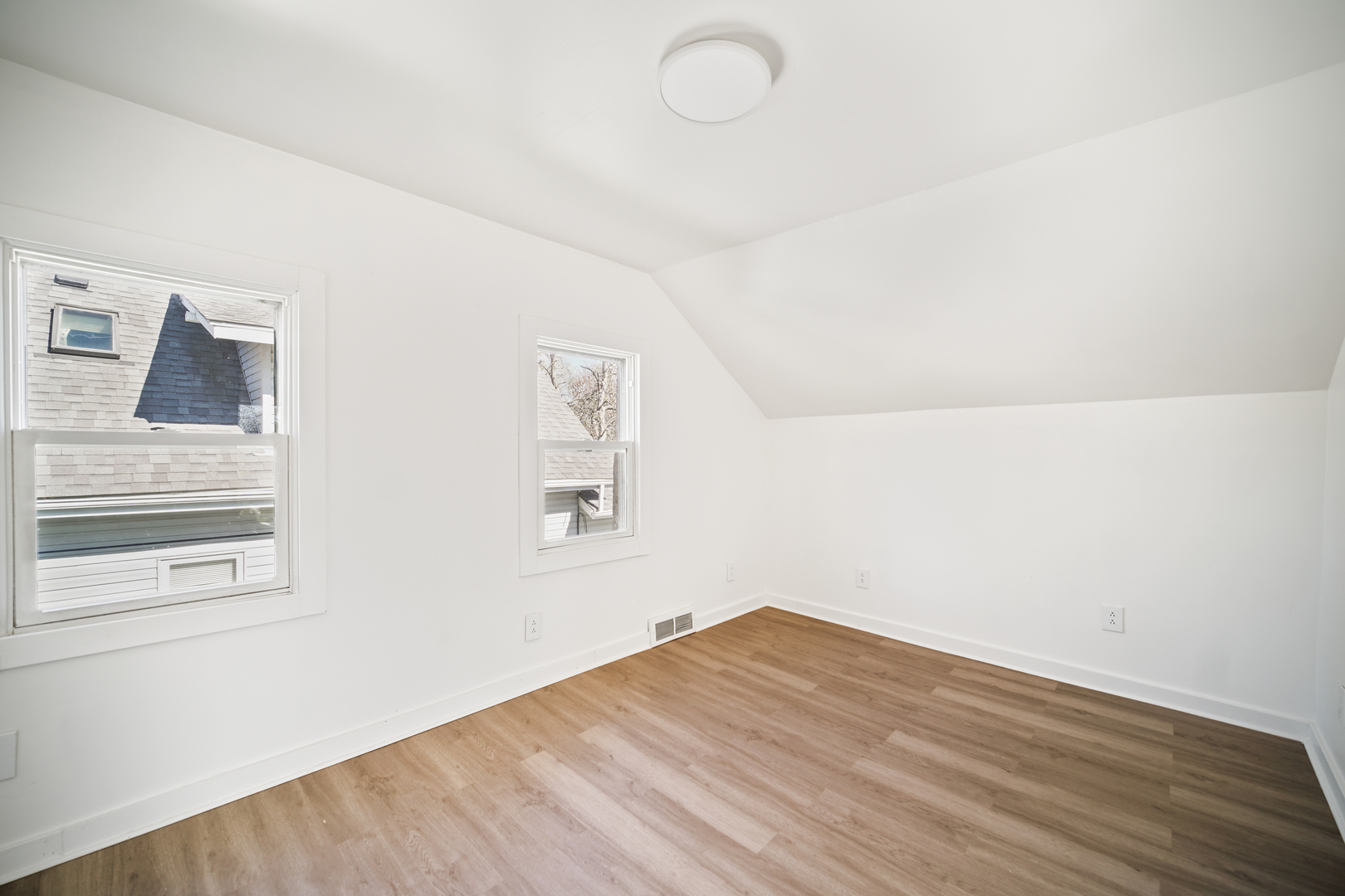 309 W Center Street
