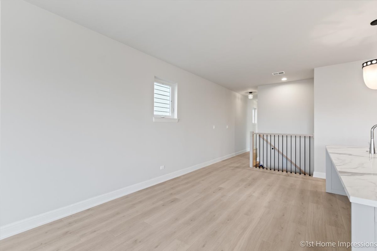 4317 S Indiana Avenue