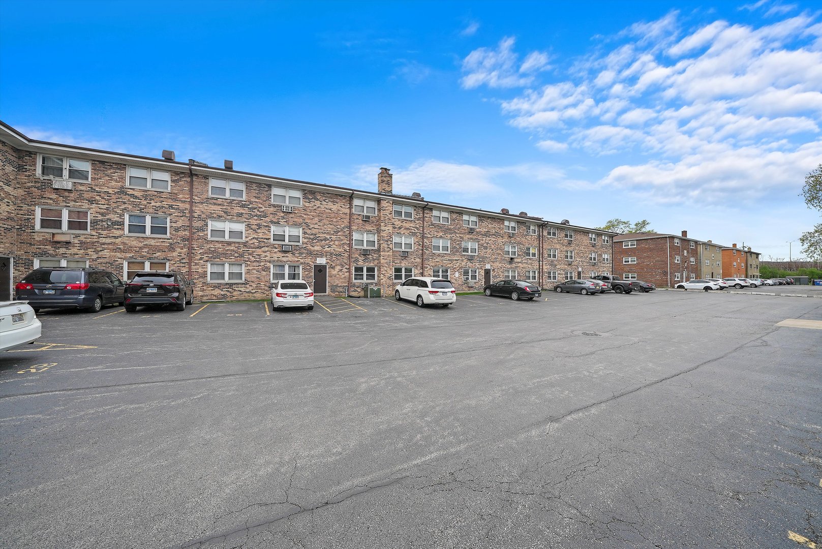 7104 99th Street Unit: 106