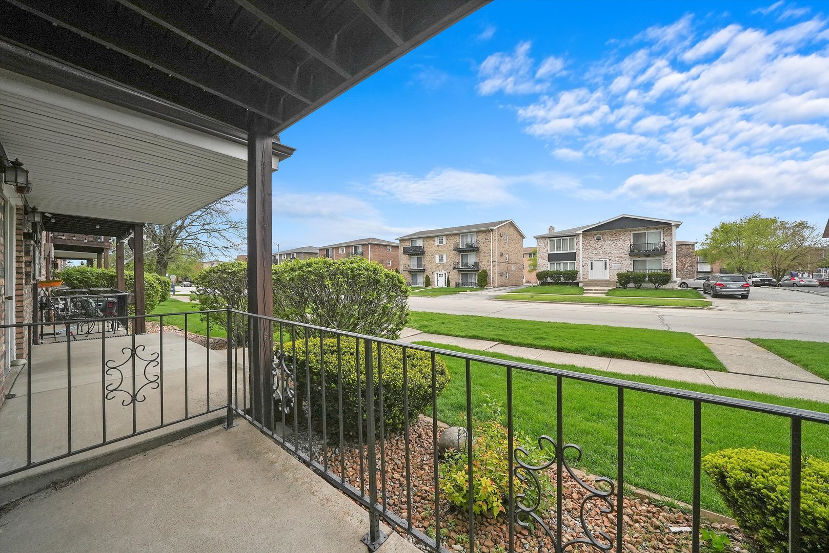 7104 99th Street Unit: 106