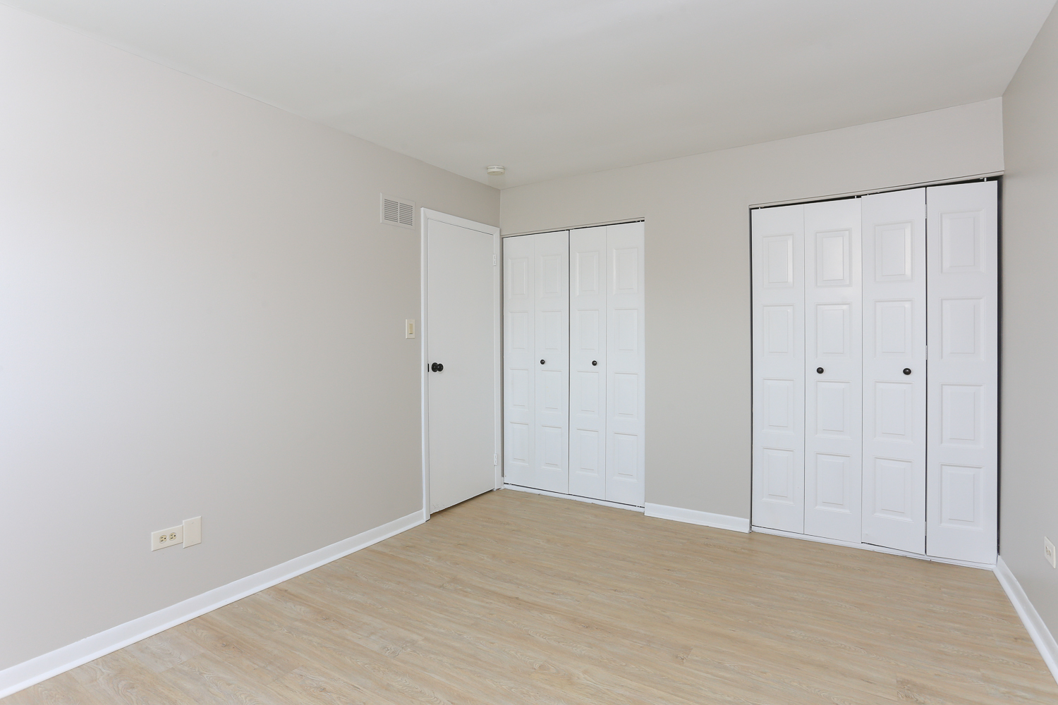 1220 Town Crest Drive Unit: 3