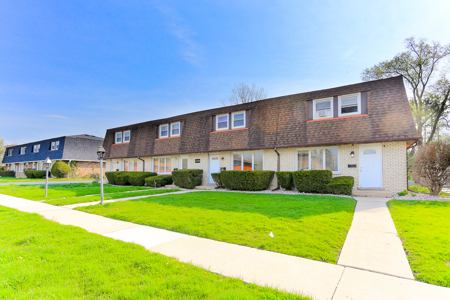 1220 Town Crest Drive Unit: 3